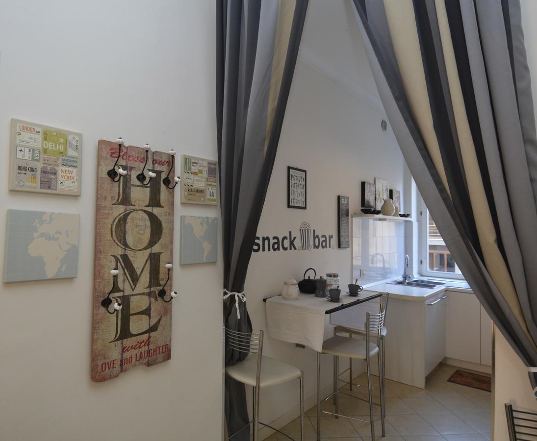 Vatican Corner Family Apartment โรม ภายนอก รูปภาพ